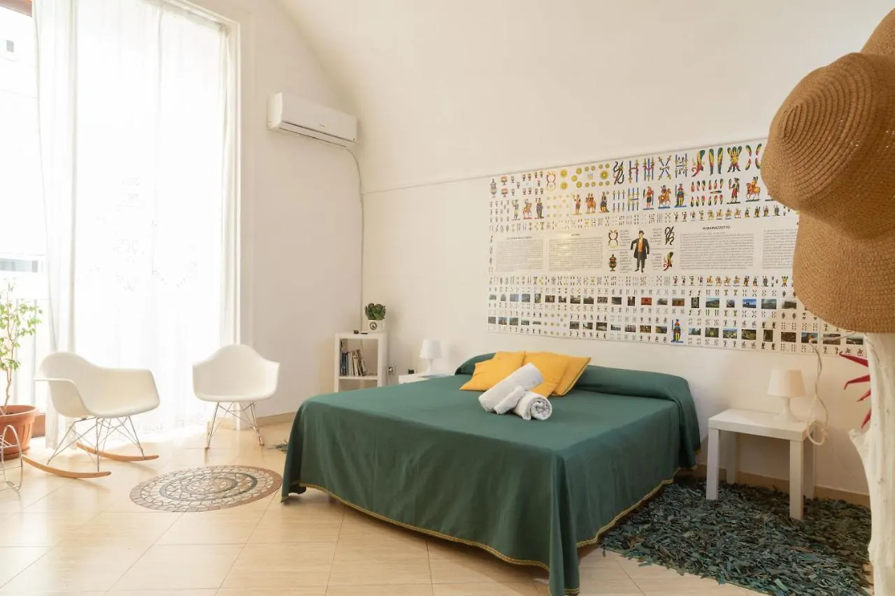 Neapolitan Style Apartrment