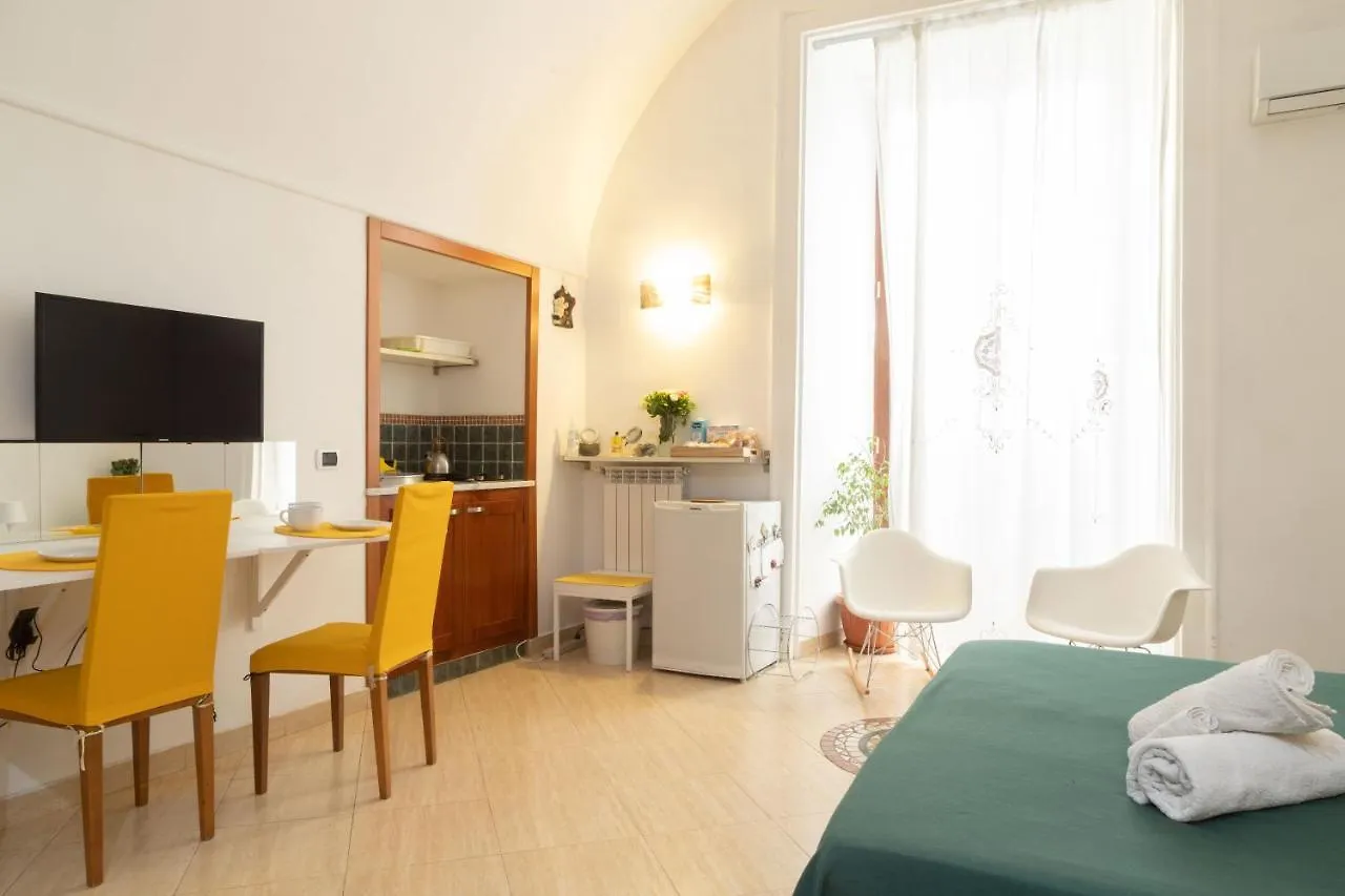 Neapolitan Style Apartrment
