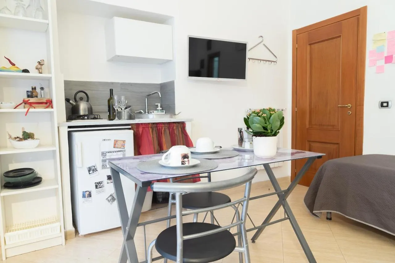 Neapolitan Style Apartrment Naples